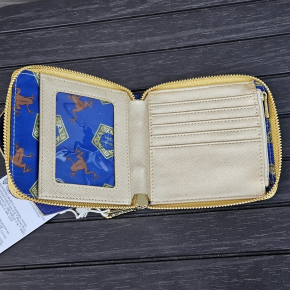 Loungefly Harry Potter Wallet Honeydukes Coin Purse Frog Chocolate Zip Organizer - Picture 6 of 12